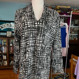 Chicos 3 Top Womens xLarge Criss Cross Print Long Sleeve